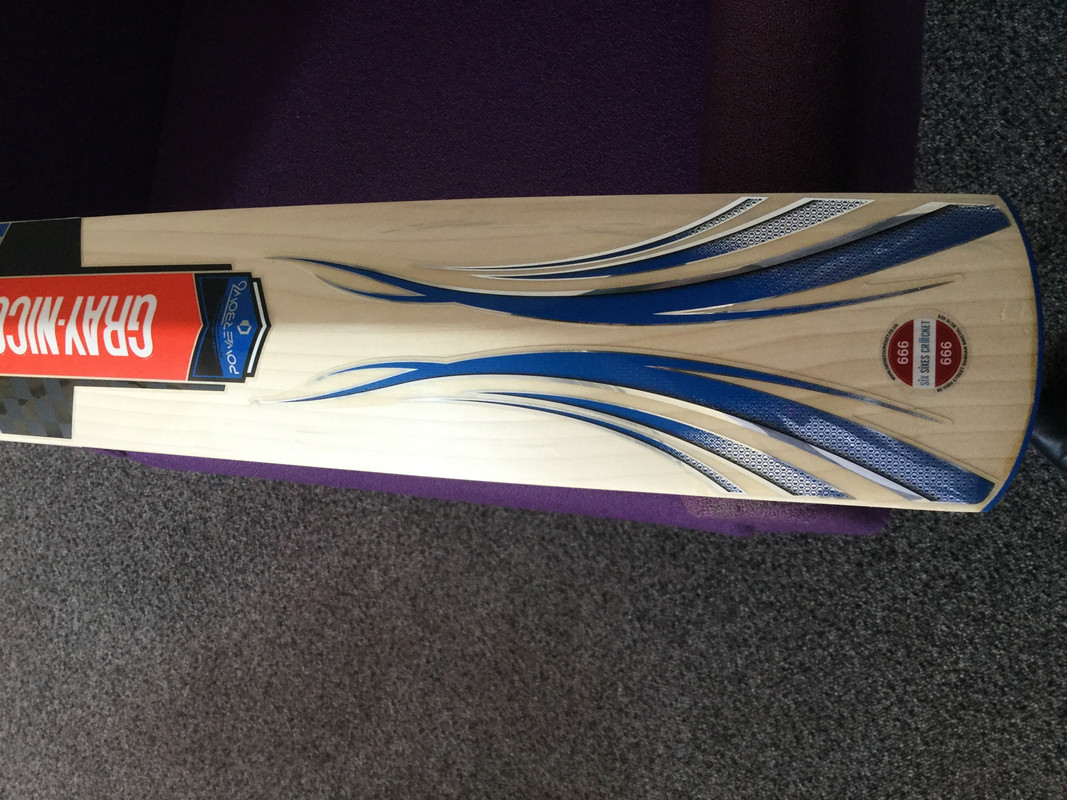 A4652A9D-D0E0-4541-9B7B-7DA2DECD42FD