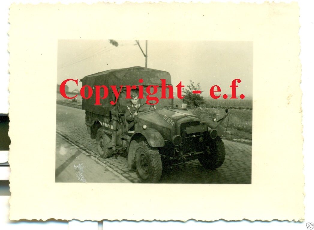 FOTO - FAHRZEUG - KÜBELWAGEN - BEUTE-WAGEN - Eng