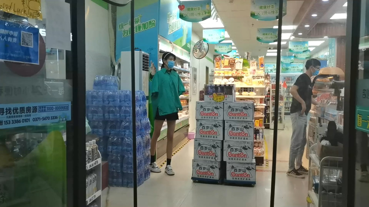 一绳所爱 优优捆绑逛街.mp4_20210821_130921.403