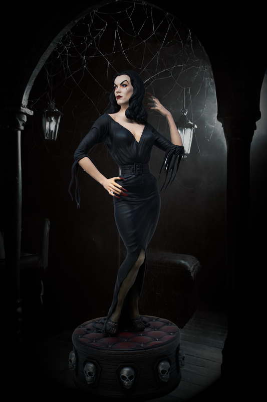 Vampira_showpiece