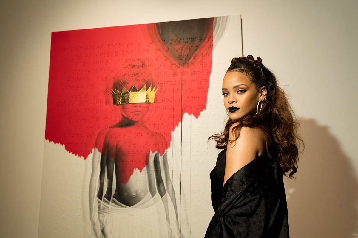 Rihanna derrocha sensualidad al máximo en el último día del 2021