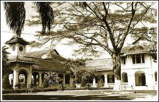 Phòng Thơ Cộng Đồng (Gửi Bài Viết) Trung-Hoc-Petrus-Ky-Saigon