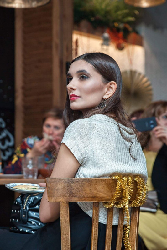 08DE3134-D2A7-4F60-A337-374187B5E6BA