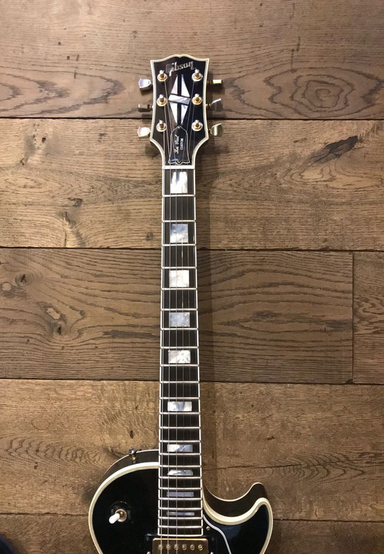 Gibson (2)