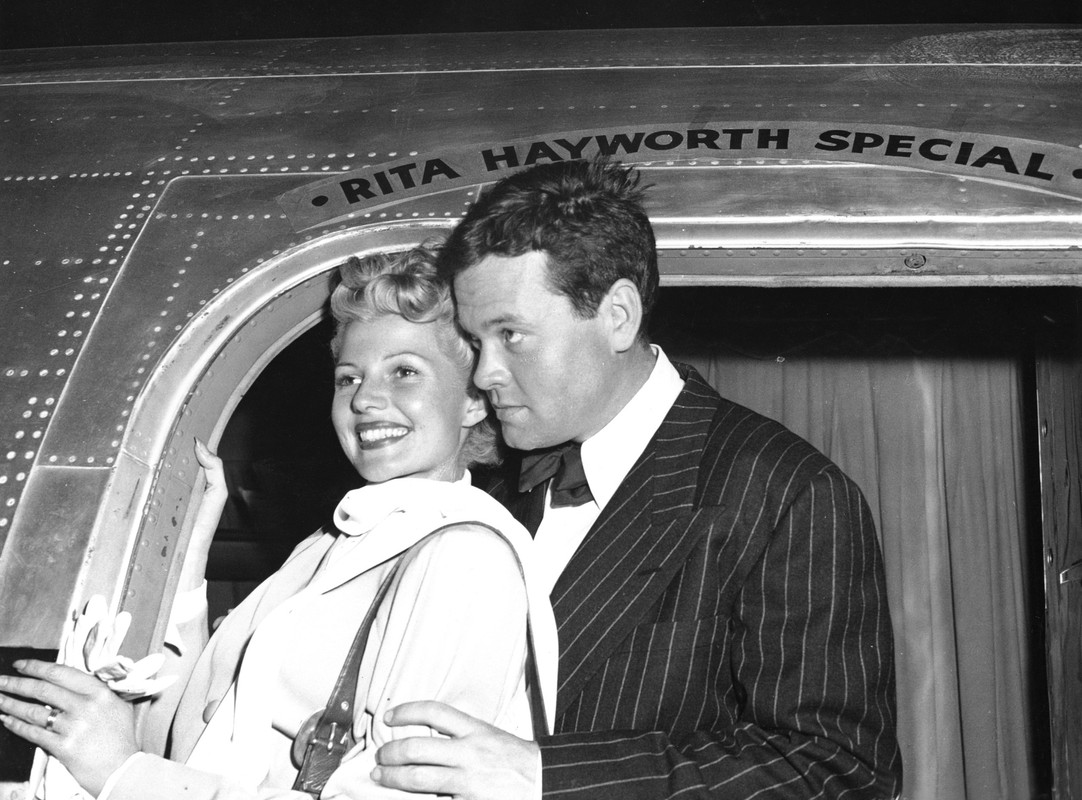rita_hayworth_h69