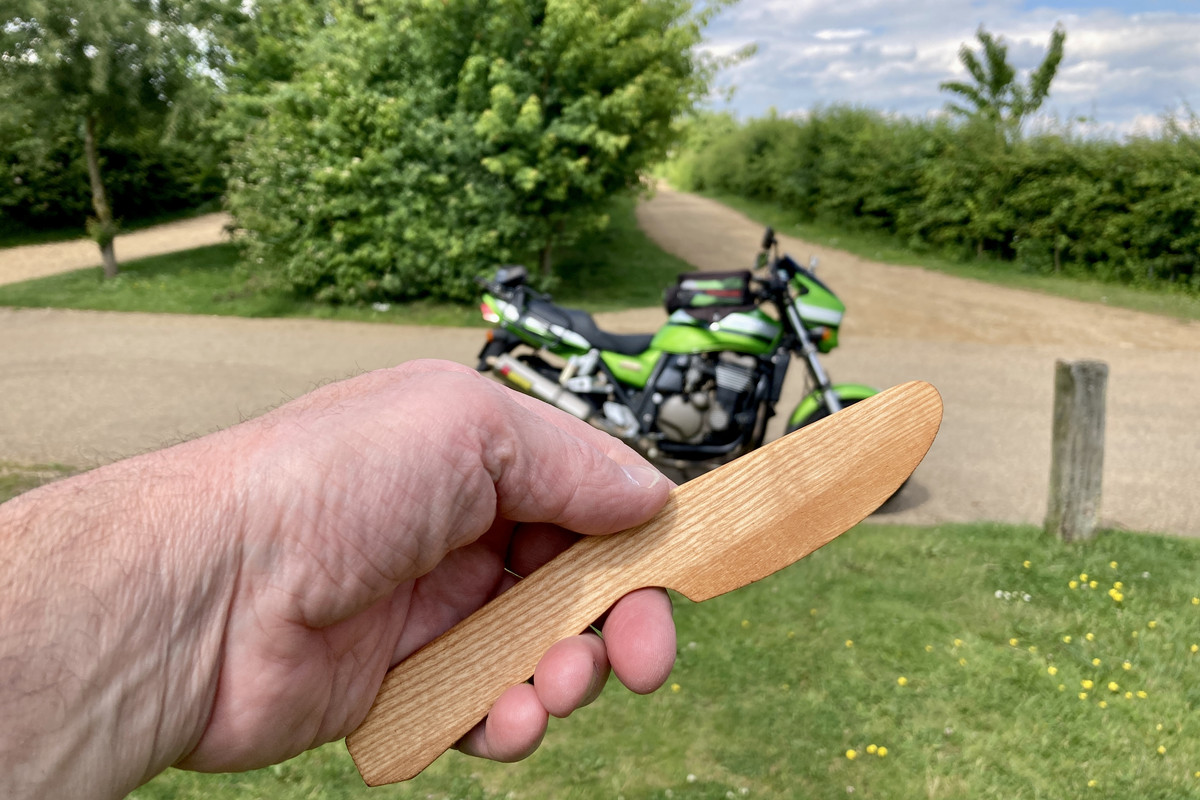 4641EA60-7AB2-48A4-86B5-0BD08858CF61