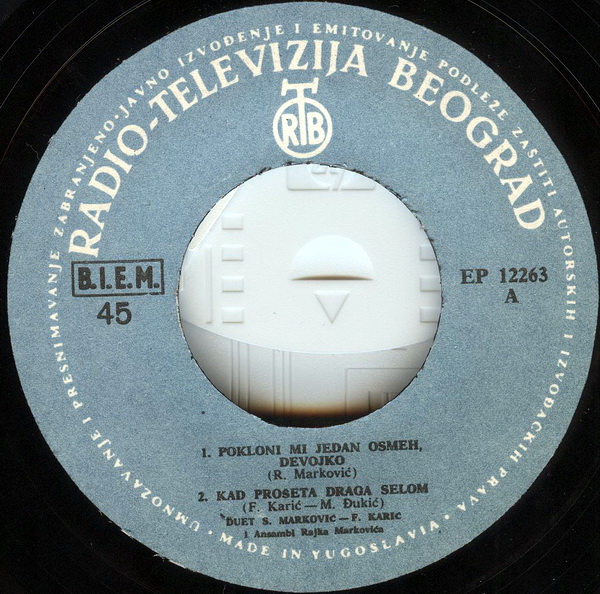 R-2569489-1290944446