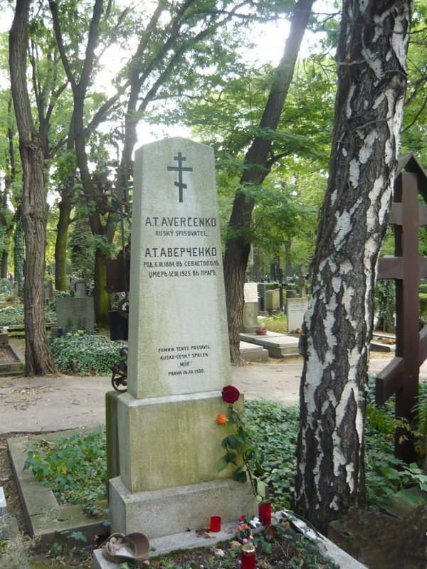 Averchenko-Grave-Prague