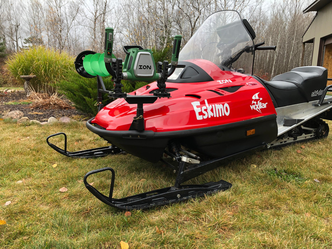 38 front quarter w auger mounted