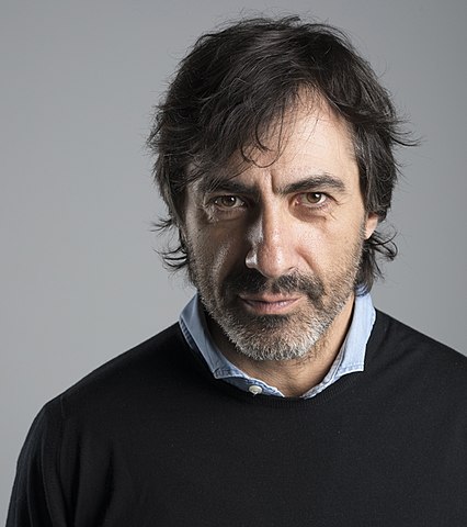 426px-Juan-del-Val-Wikipedia