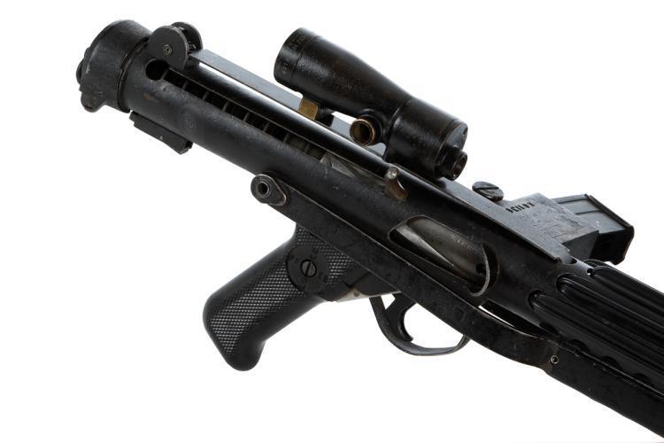 Bapty Stormtrooper hero E-11 blaster 06