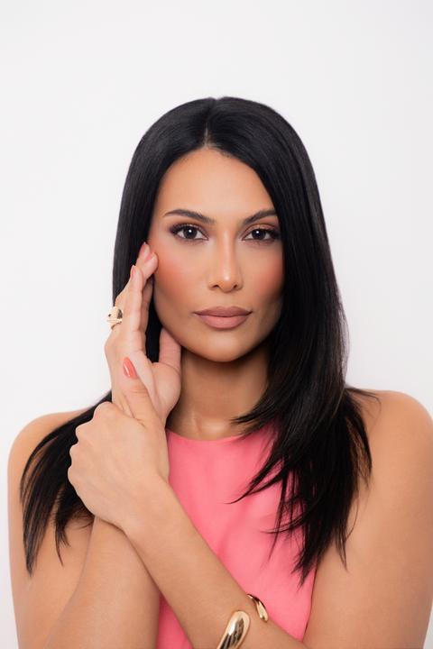 Drª Karoline Vieira - Dermatologista