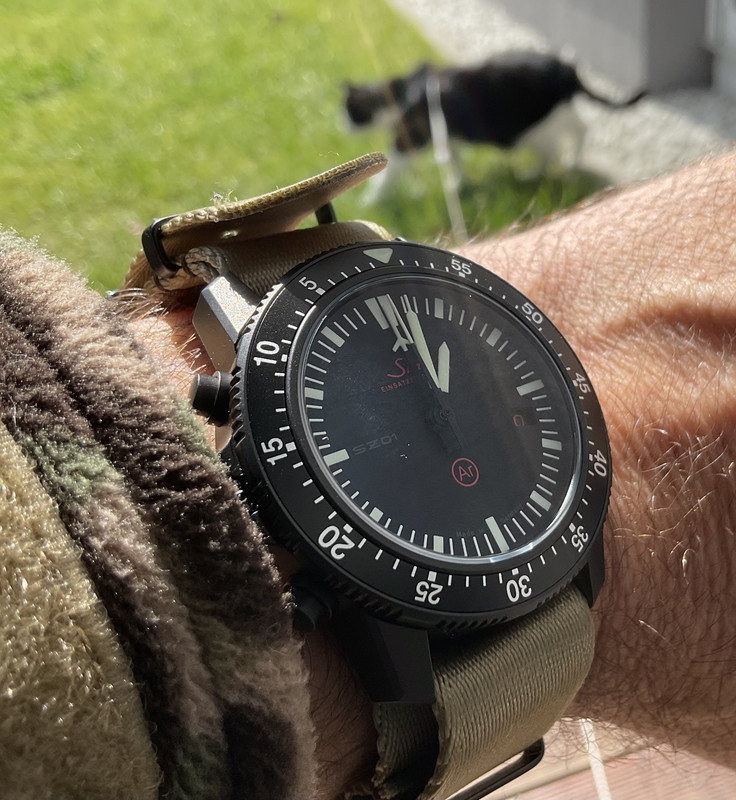 7DFB9BCE-FBBB-4B13-800E-6830563C4D99