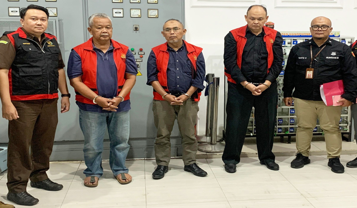 Para Tersangka dan Tuntutan Hukum