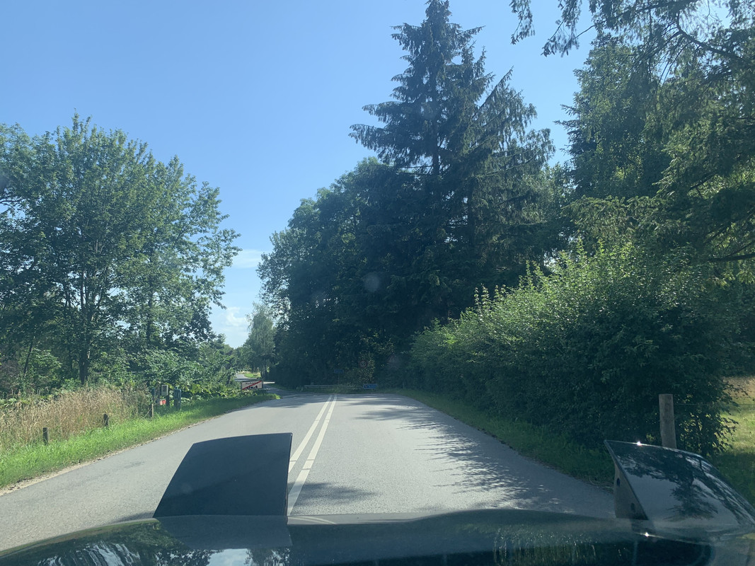 5A3222FE-B821-46FB-A371-14DDBF88F2C7