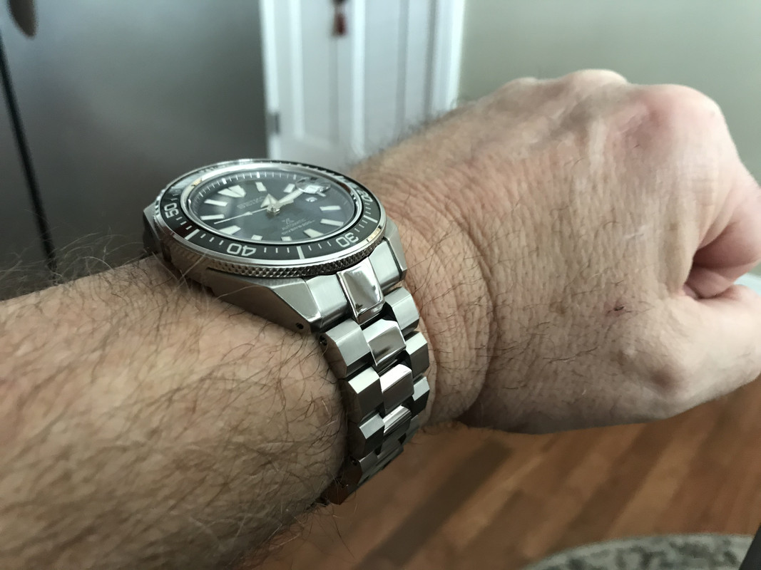 8C3D3534-3A52-4670-903F-455D7566C258