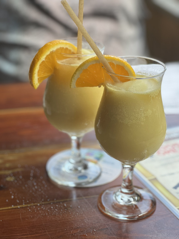 CC1EF1C4-F5AD-4CB9-AF0C-2063581EBC8D