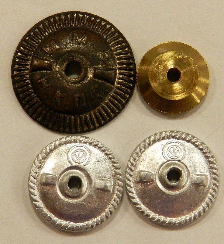 Закрутки для значков. Закрутка для значка. Закрутки знаков. Закрутки к знакам ссср. Закрутки от орденов.