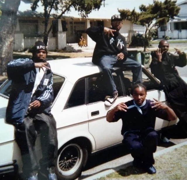 81-E4-D867-D5-CD-4-E0-C-B4-E9-7-EC142-D5