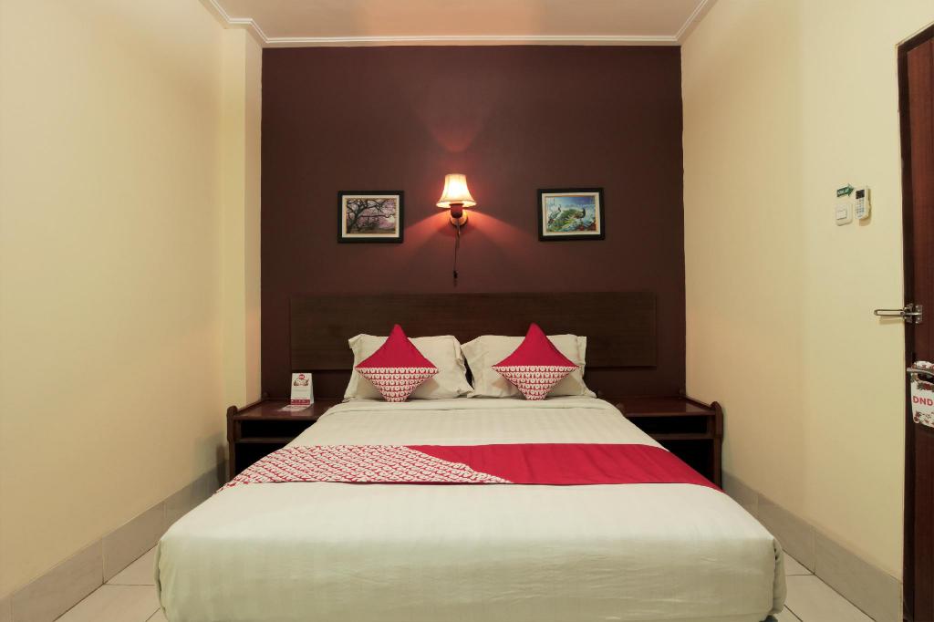 Kamar Hotel Sebelas Syariah