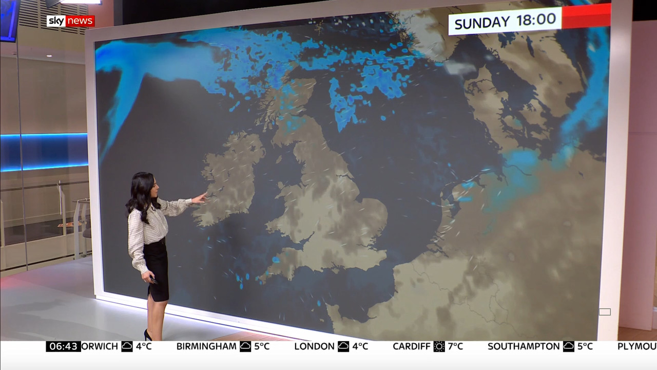 01.10 - 06.00.00 - Sky News @ Breakfast. Latest news headlines, compr....ts_snapshot_44.28.564