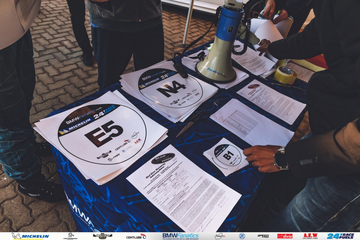 BMWFanatics RD19 Divio (19)