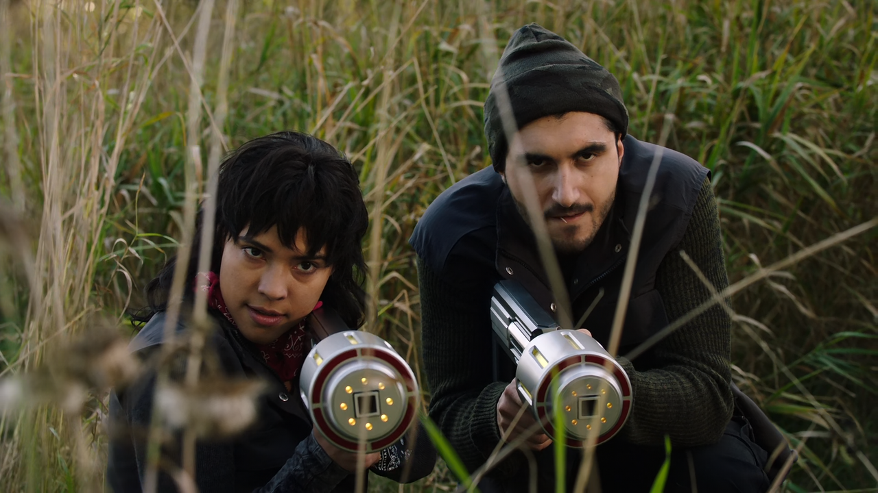 DC's.Legends.of.Tomorrow.S07E08.Paranoid.Android.1080p.10bit.AMZN.WEB-DL.DDP5.1.HEVC-Vyndros.mkv_sna