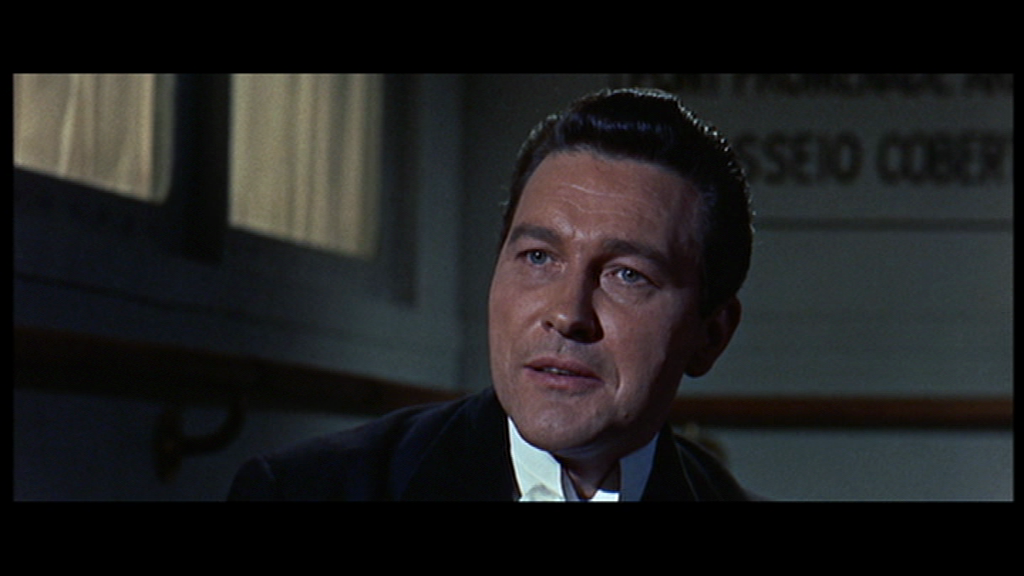 vlcsnap-2016-05-12-17h11m20s187