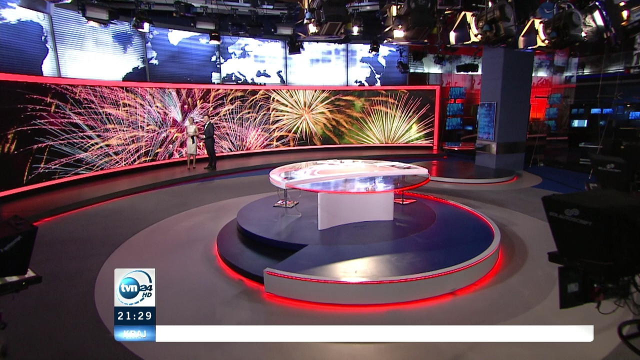 TVN_24_HD-31122015-2128.mts (0_00_06) 002135