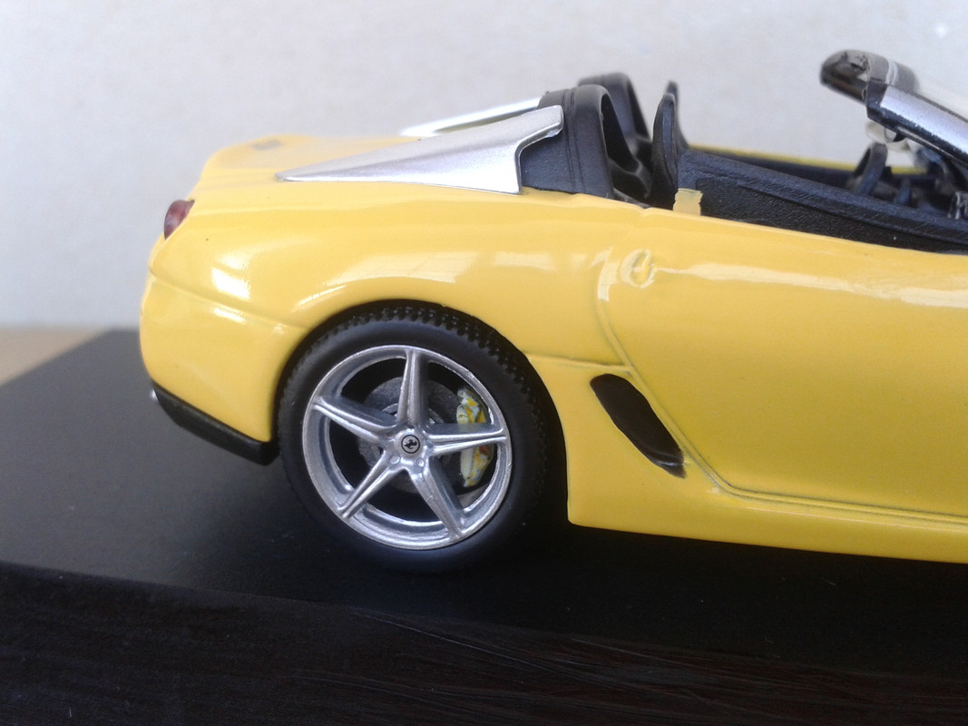 2010 Ferrari SA Aperta (Ixo - nº11 Ferrari GT Collection) (10)