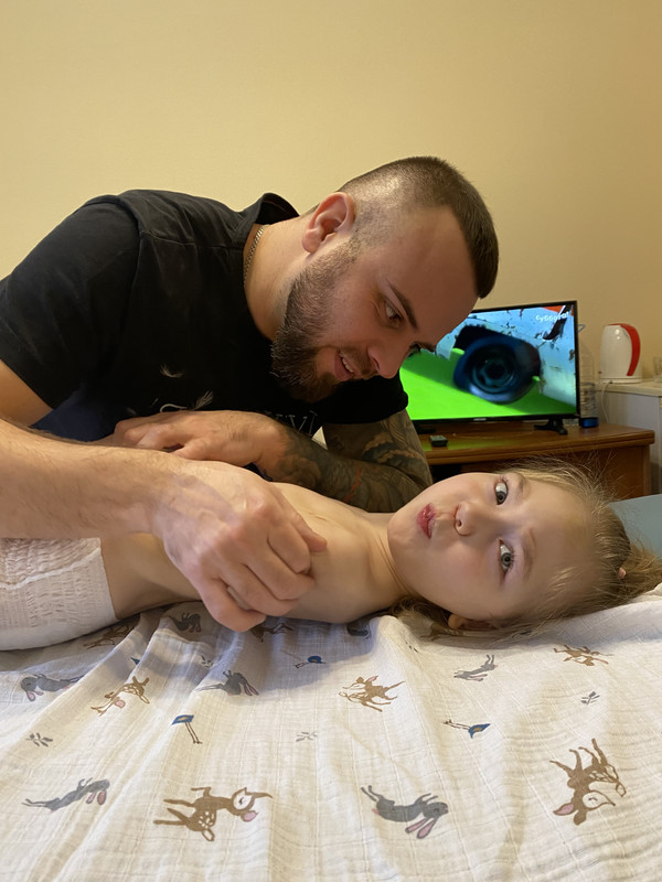 F3B31BC8-95CB-43CF-BC26-53FF84DCB534