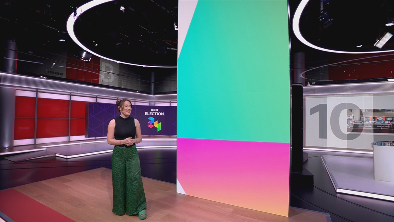BBC News and Weather_20240628_22002225.ts_snapshot_18.07.805