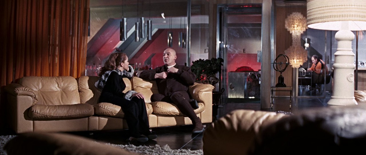 On-Her-Majesty-s-Secret-Service-1969-Blu-Ray-Hindi-English-1080p-10bit-x265-HEVC-DDP-5-1-ESub-mkv