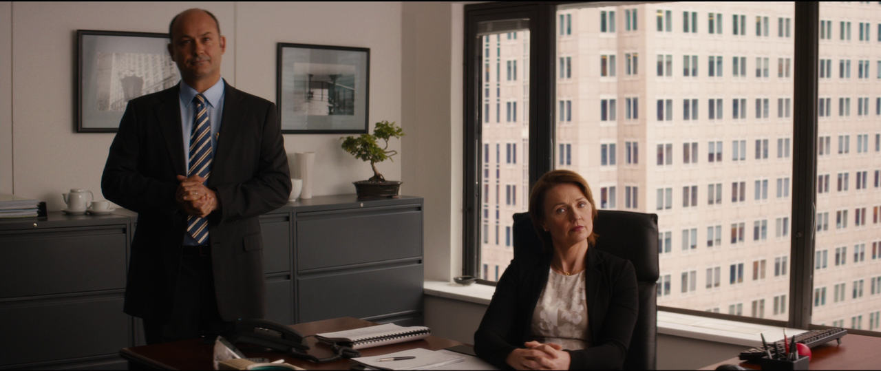 31067934273350595704