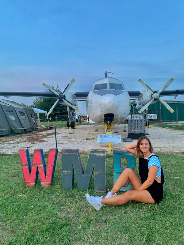 53DED962-3AE9-4FFF-8D66-4F9E998F4F7B