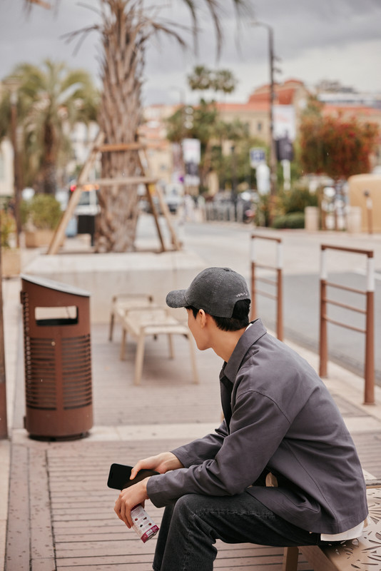 006DurXoly1hf6w627ujcj33364mohe2