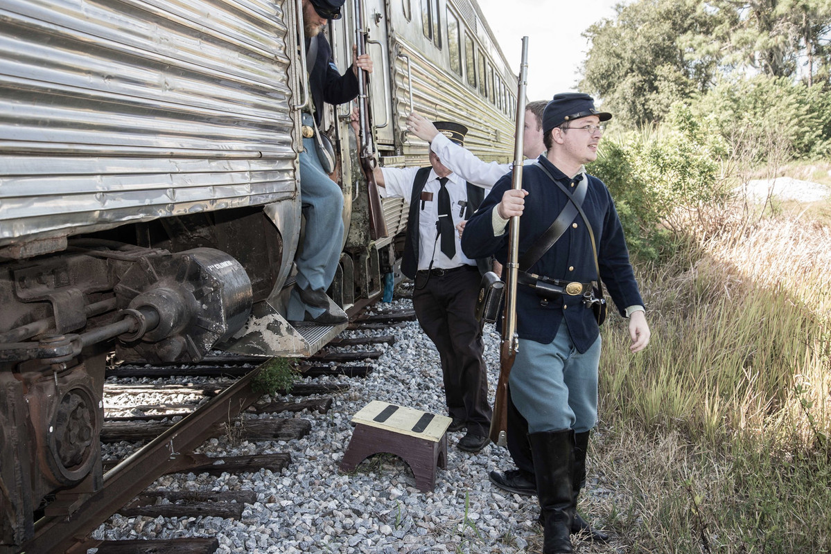 EBA222D6-306E-4FB7-BDAE-7F68FAD1332E