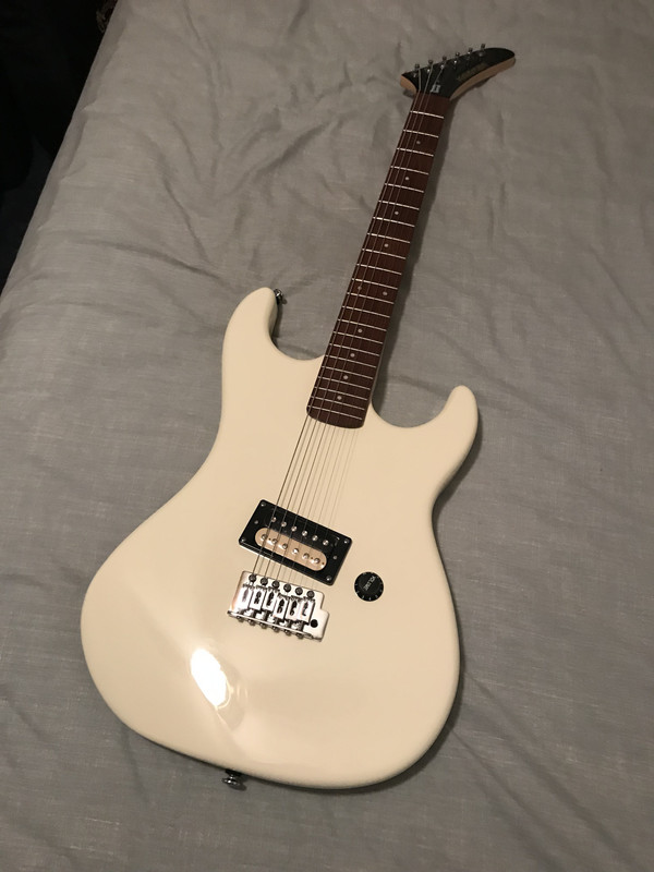 40C19DB5-81C3-4521-B3EA-C144B050D2DE