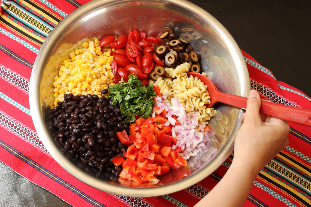 Southwest Black Bean Pasta Salad Bowls