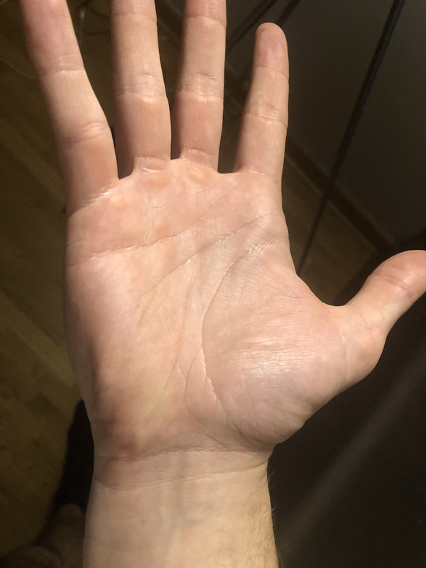 7DAD6344-7B50-4E4D-B1EA-B6A28CCA4EE1