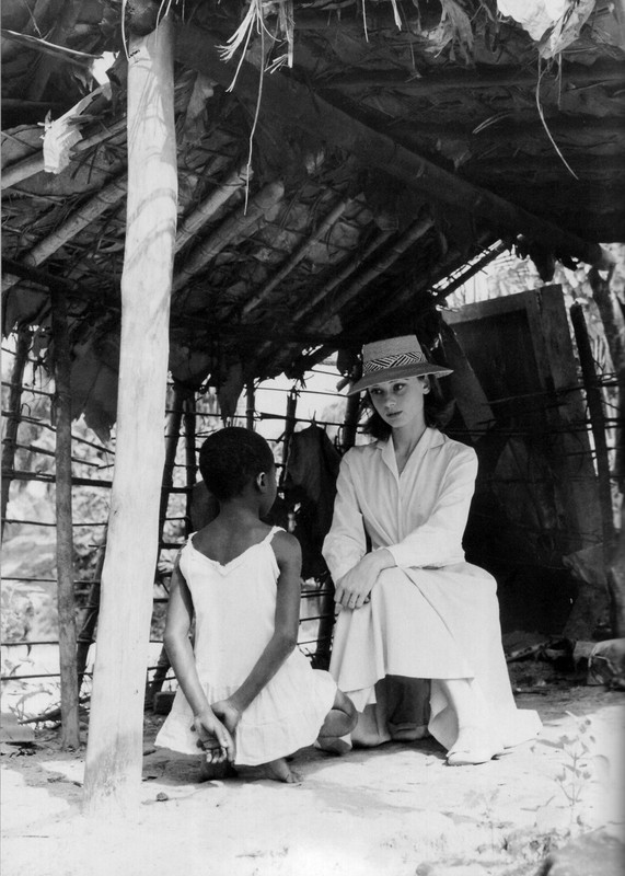 AudreyHepburn_mb30
