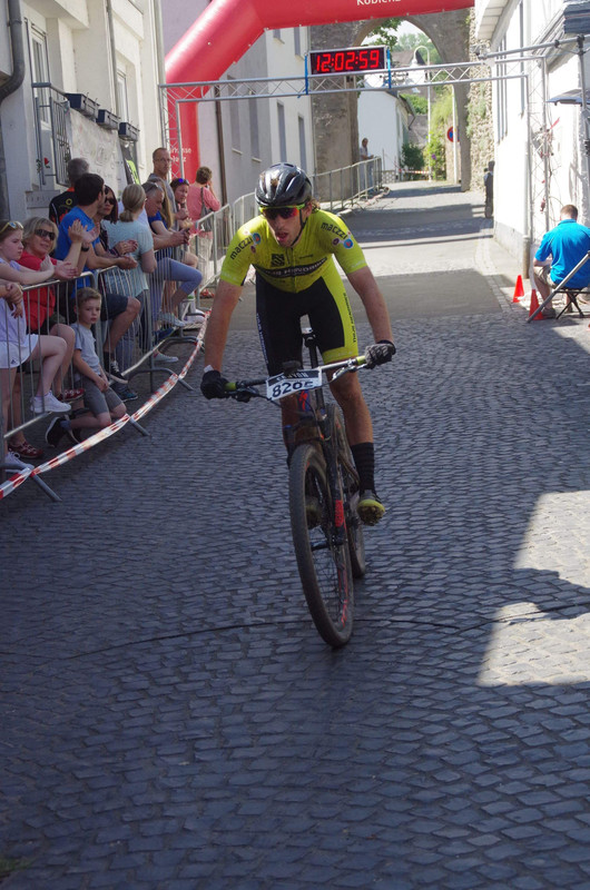 Juul van Loon finish