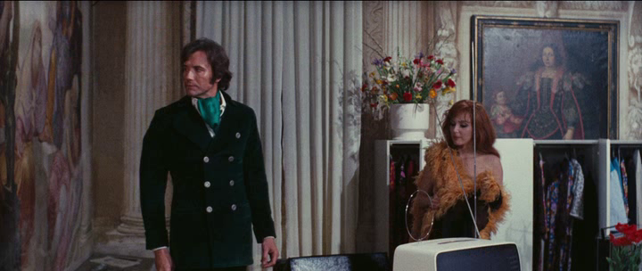 La-notte-che-Evelyn-usc-dalla-tomba-1971