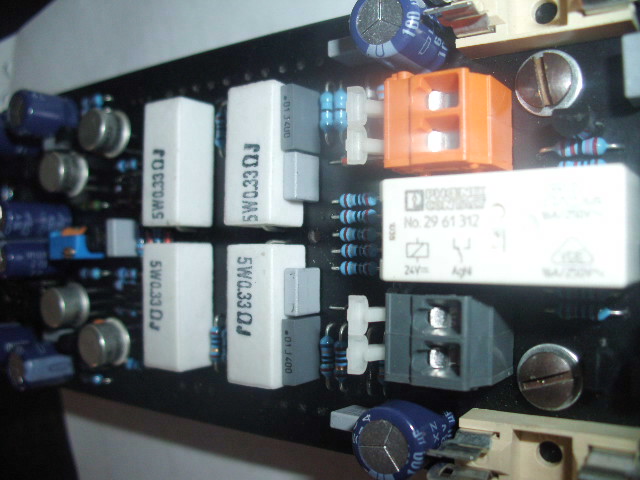 2119749