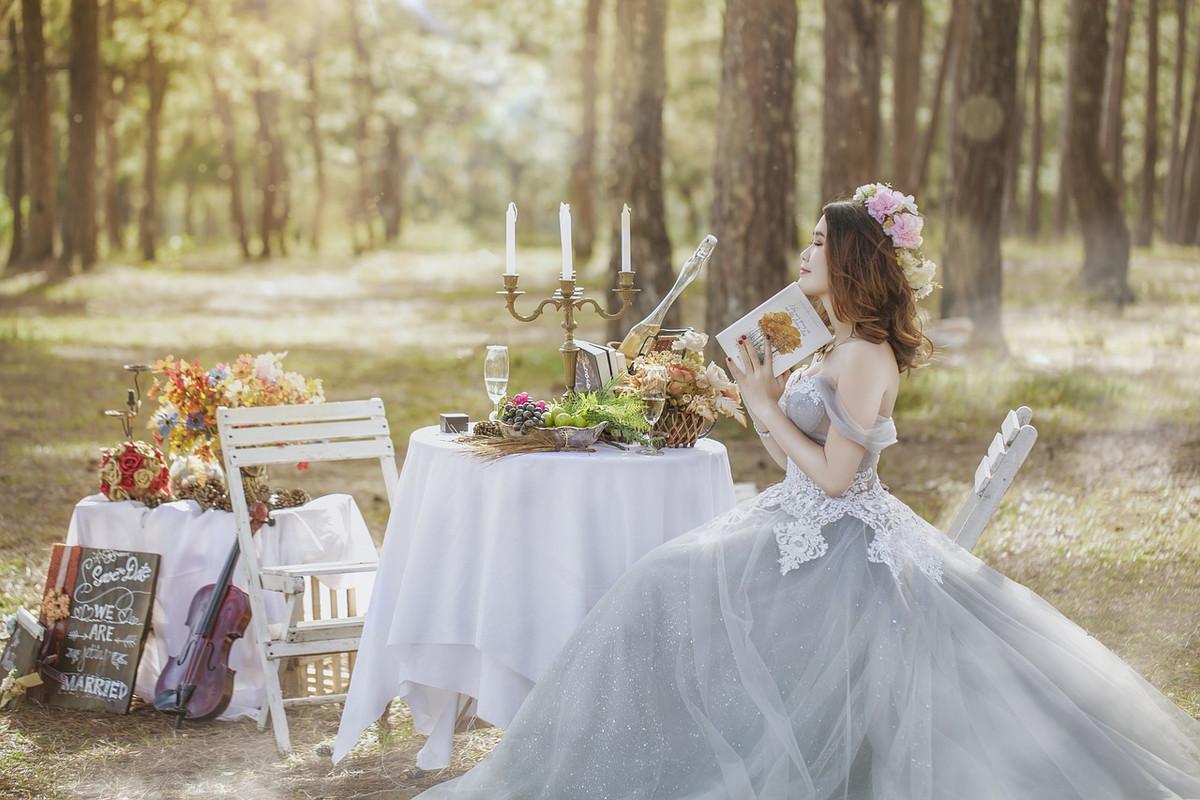 white-bridal-new.jpg