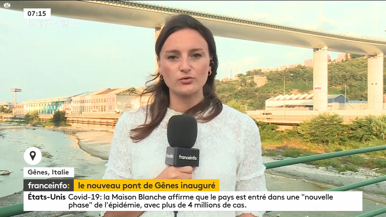 08.03 - 05.29.00 - 9h30. Entre JT, chroniques, invités et revues de p....ts_snapshot_00.52.40.156