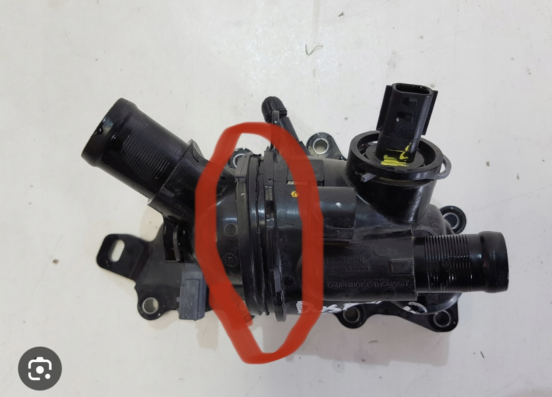 CAJA TERMOSTATO 1.3 NISSAN QQ VIEJA