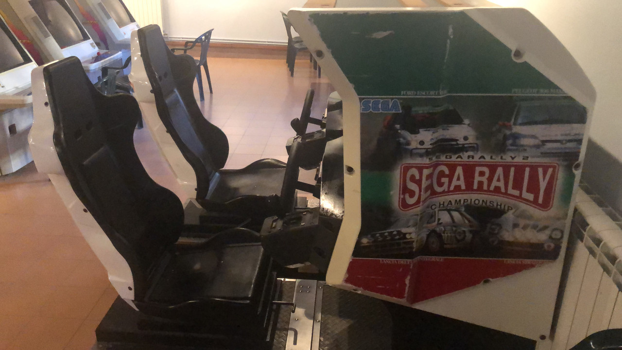 F02D4007-30CA-48FF-8591-96F6090A8346