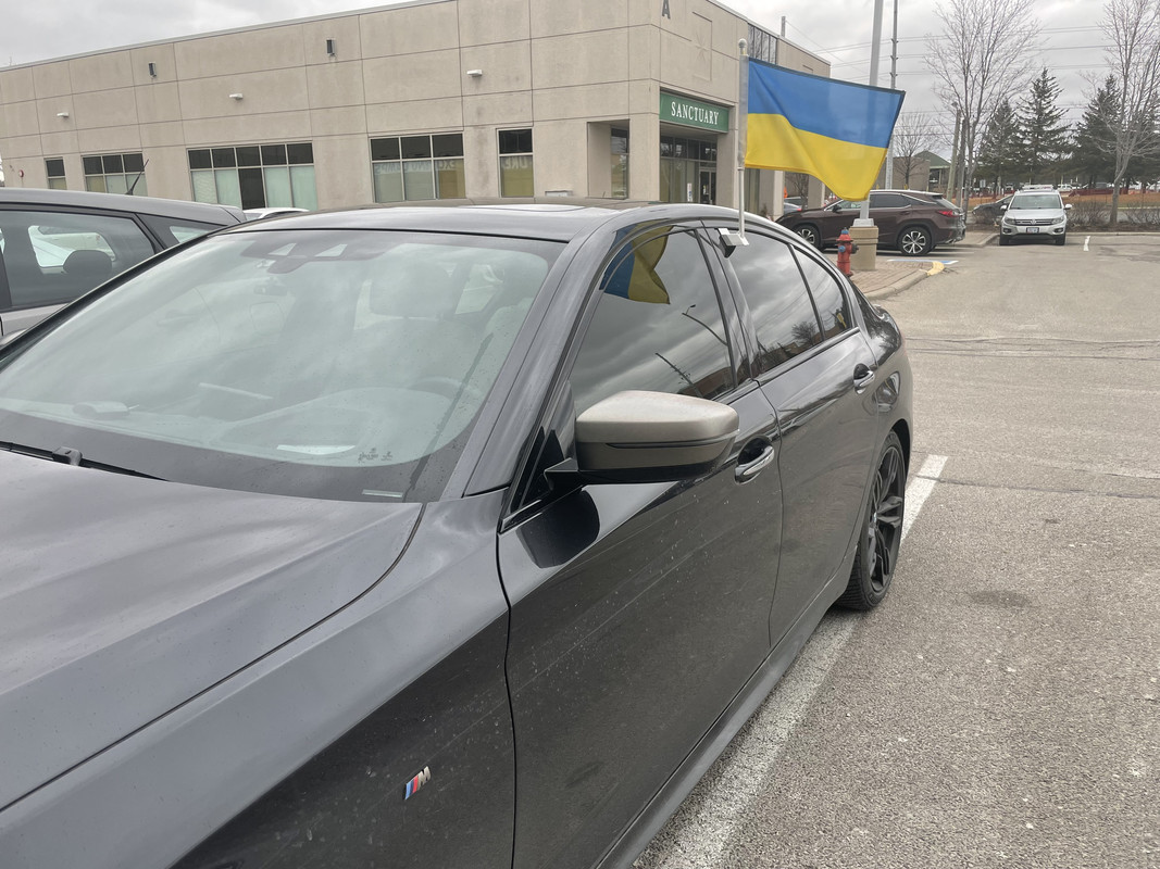 F9B4E4BB-16E2-4C14-8CDC-F607F06CAB13