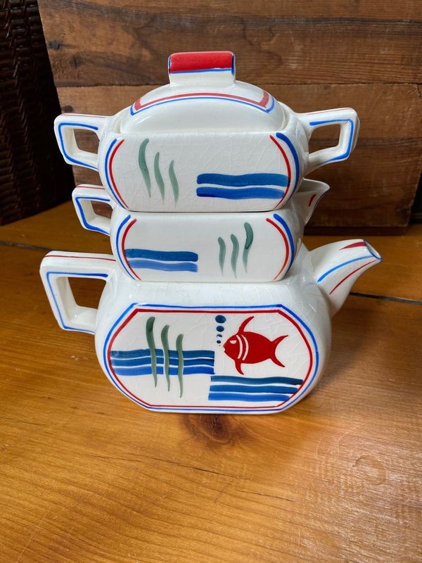 teapot-triple.jpg